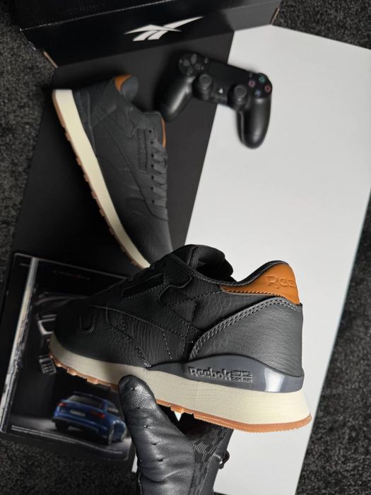 Чоловічі кросівки рібок Reebok Classic Leather Grey Brown [41-46]