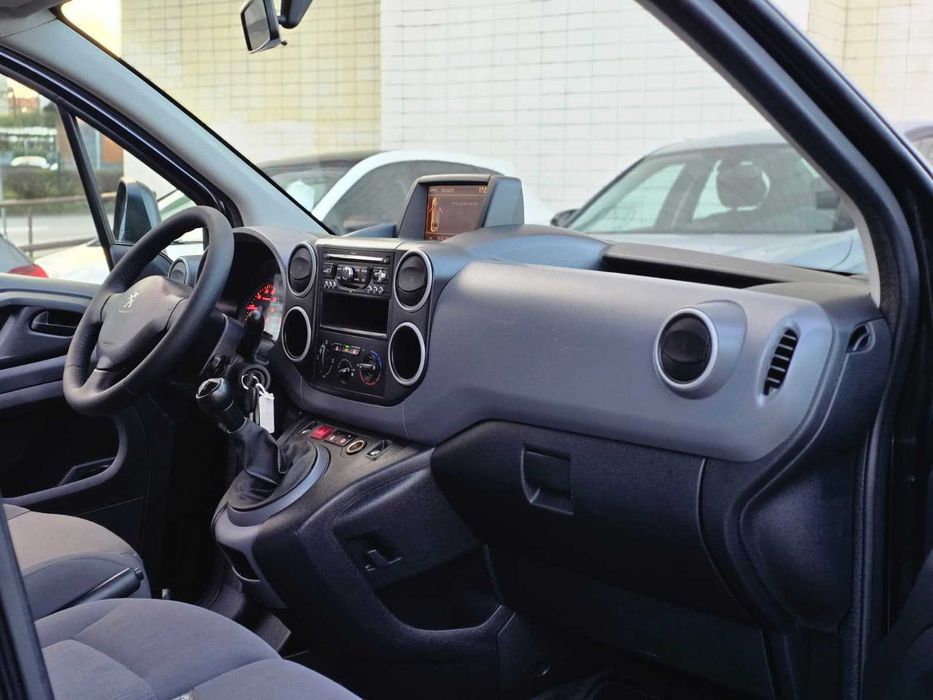 PEUGEOT PARTNER L1 1.6HDI 90CV "3 LUGARES"