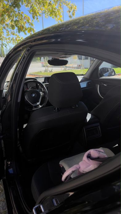 F20 116d sport como novo