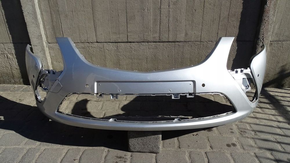 OPEL ZAFIRA C - zderzak przedni