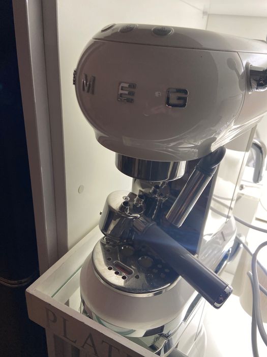 Máquina Smeg café