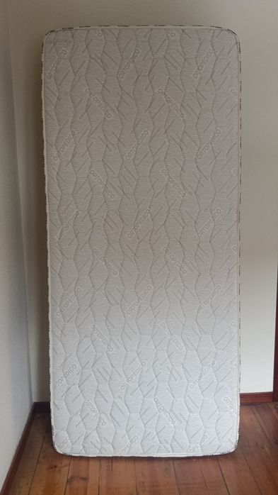 Colchão 90x200cm - Como NOVO