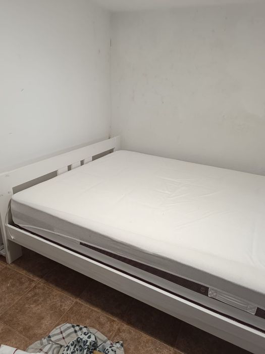 Vendo um colchão para camas