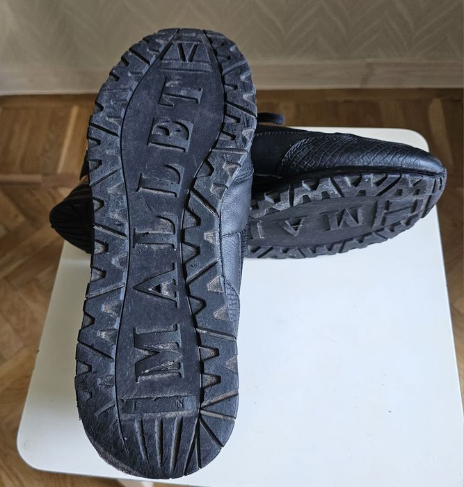 Кроссовки Mallet Knox в отличном состоянии