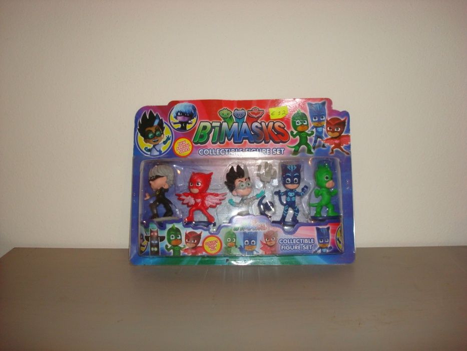 PJ MASKS - New Poster with Figures64750576788739120