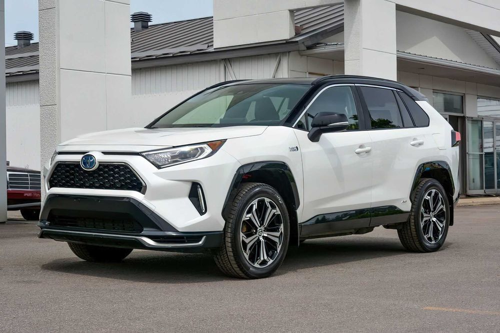 Toyota RAV4 XSE      2021