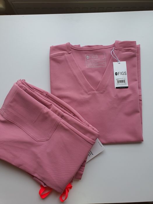 Медичний костюм FIGS