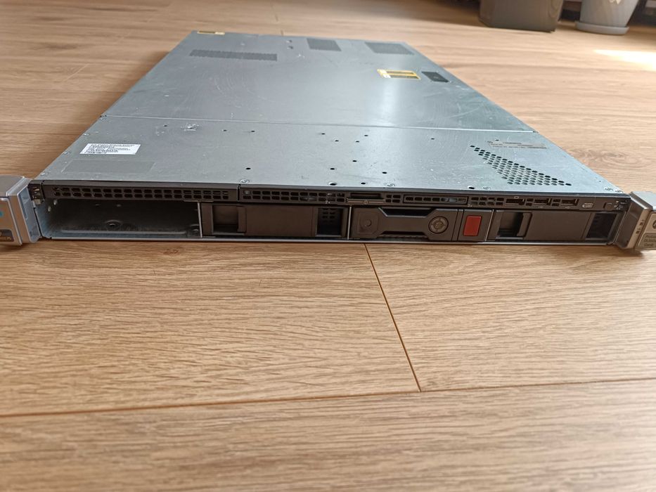 Serwer HP ProLiant DL360e Gen8