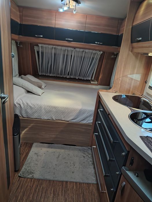 Caravana Hobby 420 deluxe
