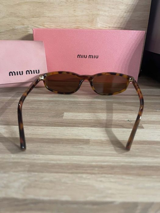 Okulary Miu miu.