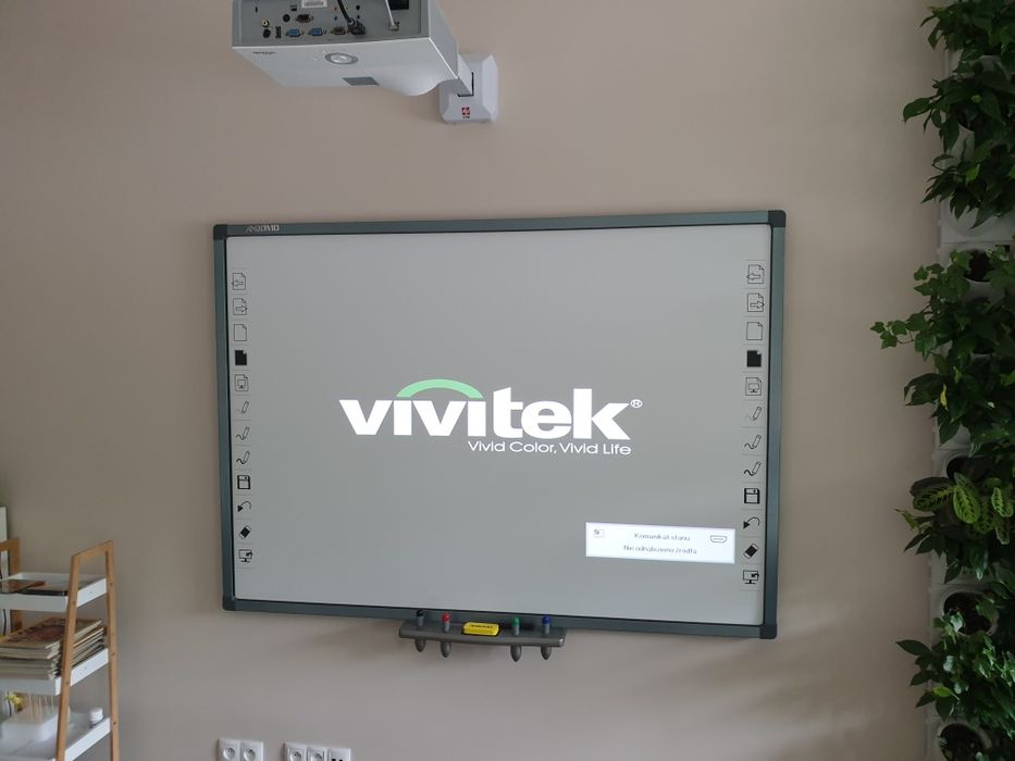 Ustawianie anten TV SAT DVBT montaż MONITORING