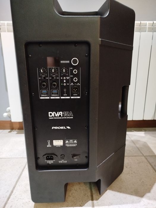 Coluna Proel Diva 15A