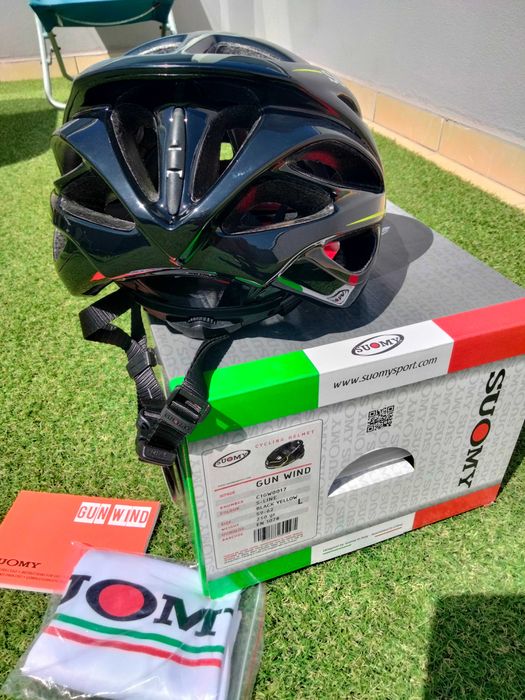 Capacete Suomy Gun Wind - NOVO - estrada