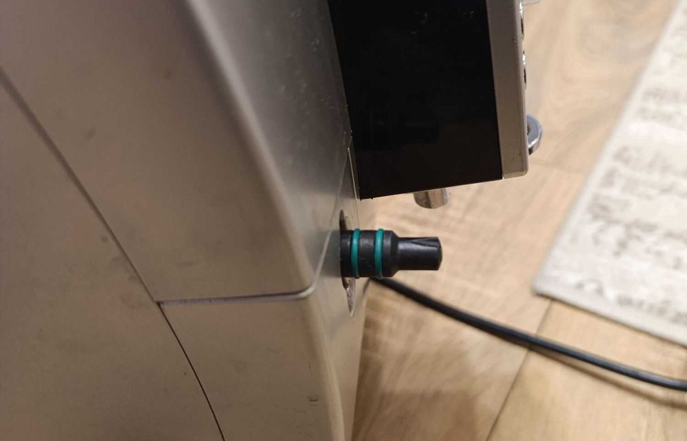 Ekspress do kawy delonghi ECAM23460S