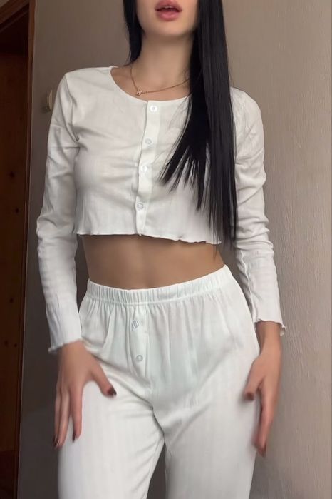 Трикотажний бавовняний домашній комплект штани і топ з довгим рукавом