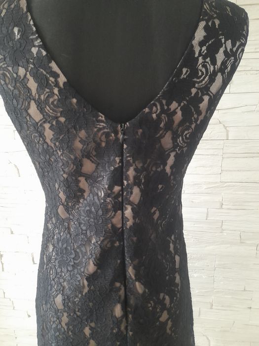Koronkowa sukienka roz. 36
