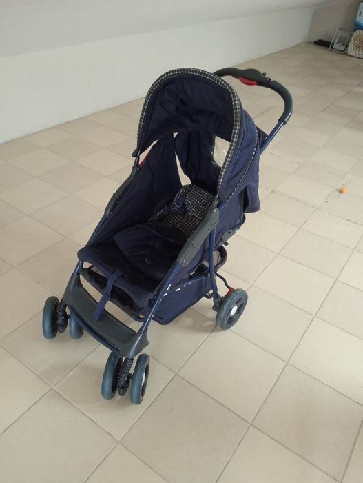 Carro de bebé sem ovo