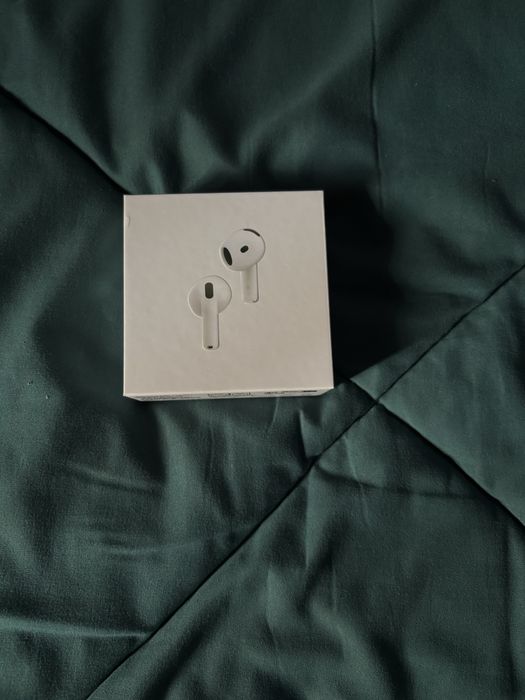 Apple AirPods 4 com ANC