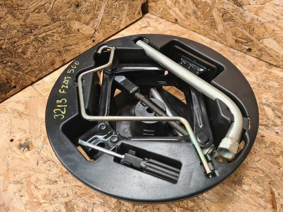 Fiat 500 Kit roda suplente e pneu de reserva completo