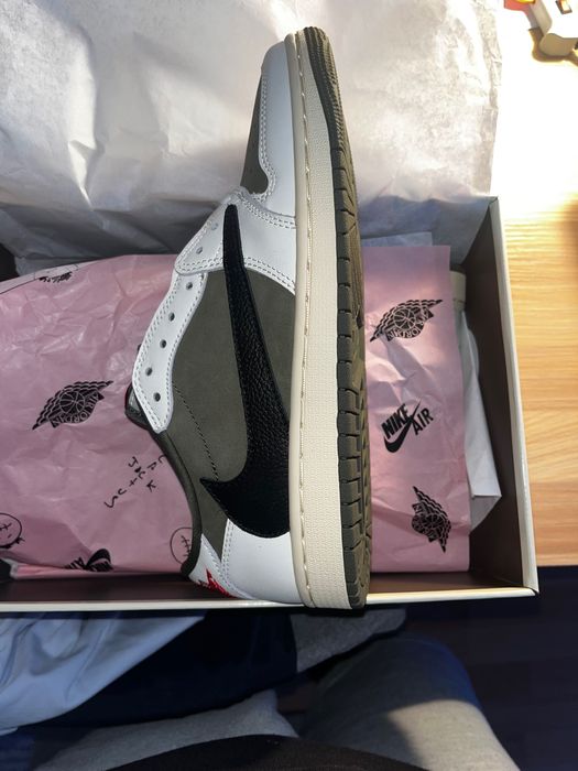 Jordan 1 Retro Low Travis Scott Medium Olive