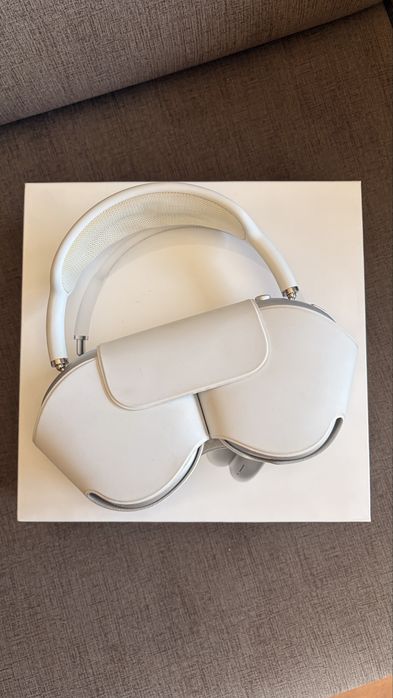AirPods Max  2022