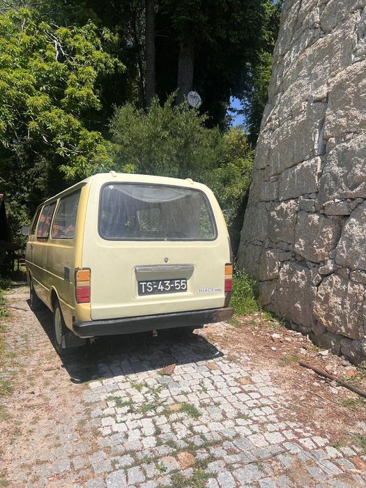 Toyota hiace lh20