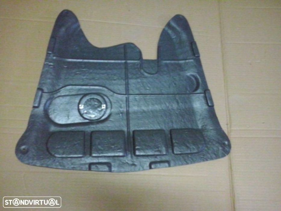 resguardo do motor Renault Clio II e Kangoo ( Novo )