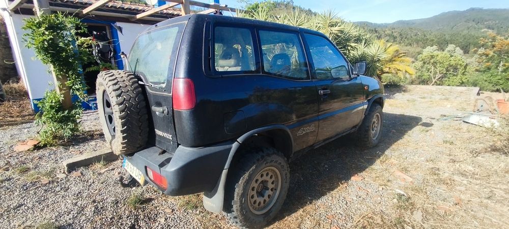 Nissan Terrano II 2.7 TD 4x4 — 1993 — 338.000 km 4250 euros negociavel