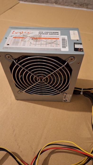 Zasilacz do komputera stacjonarnegogo