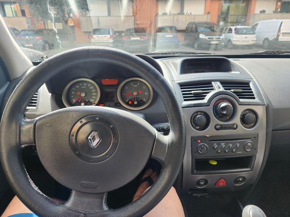 Renault Megane .