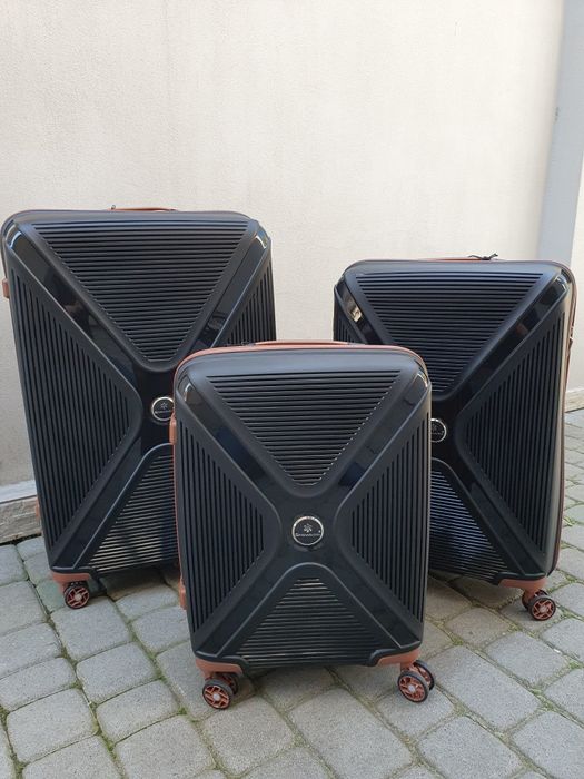 SNOWBALL 84803 Франція валізи чемоданы сумки на колесах