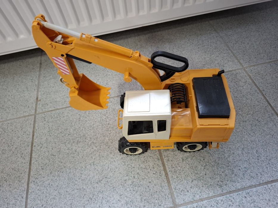 Bruder koparka model