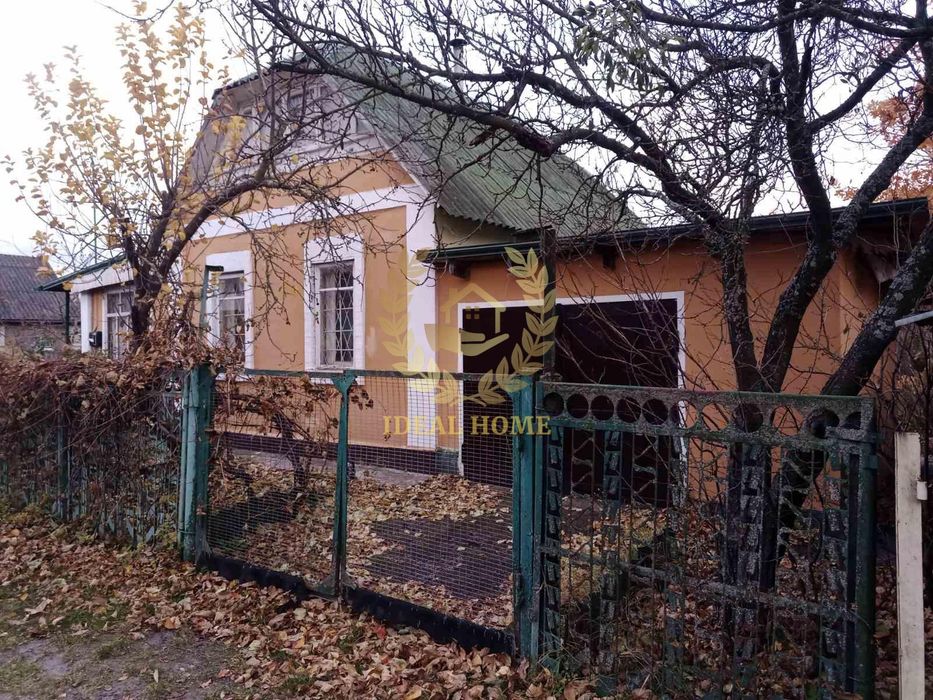Продам дачний будинок в с.Бабинці