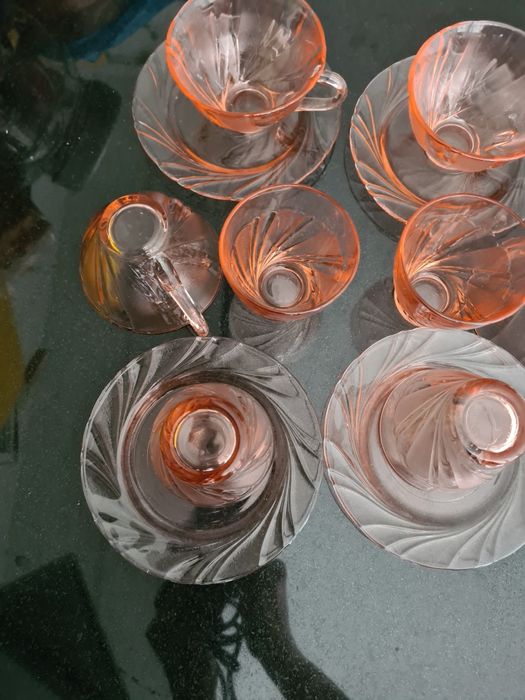 Loiça Chávenas, pires e copos