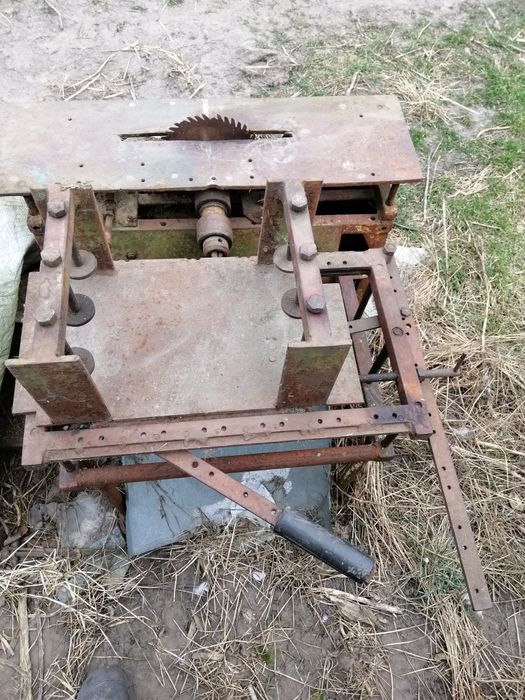 Продам станок в робочом состоянії