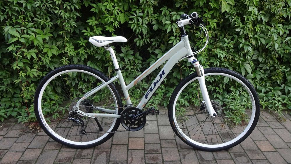 Rower damski Fuji Traverse SL 28" nowy