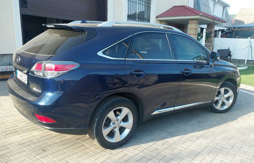 Lexus RX350 AWD в рідній фарбі