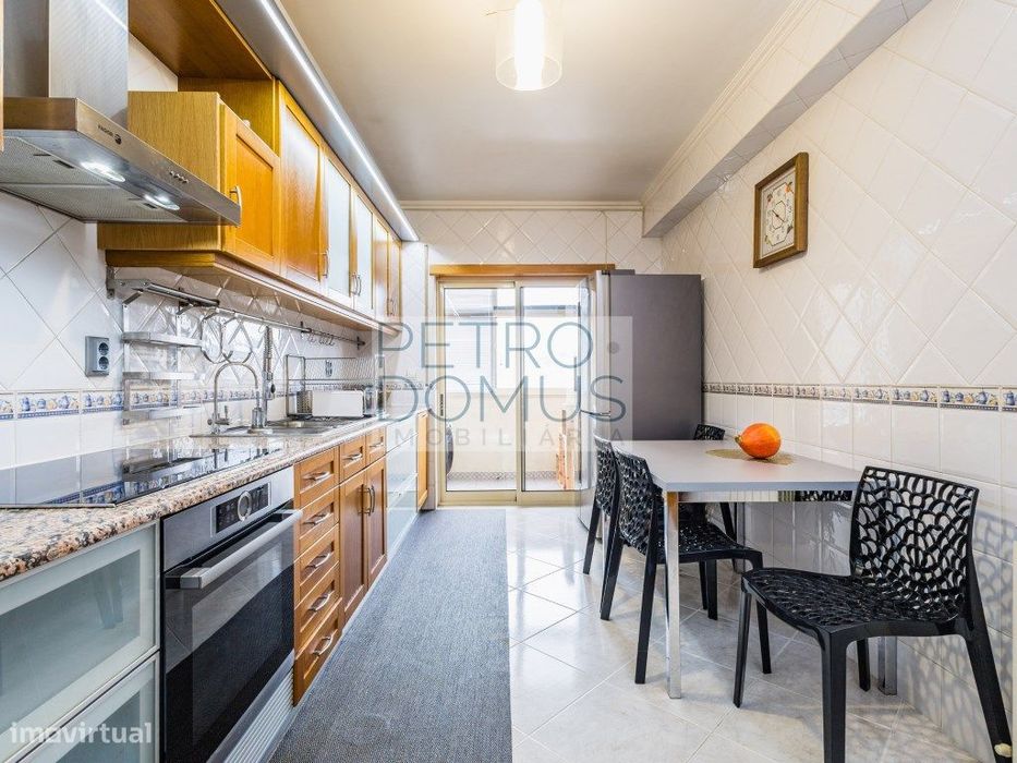Apartamento T3 - Excelente Estado - Guimarota
