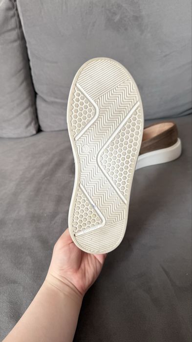 Продам мокасини 22 см устілка, замшеві