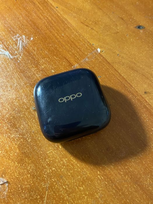Продам Oppo Enco W51