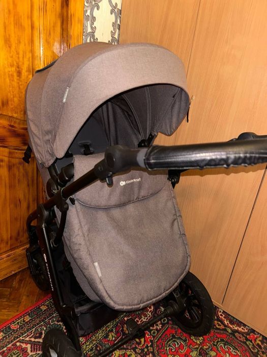 Продам коляску Kinderkraft 2в1 у відмінному стані