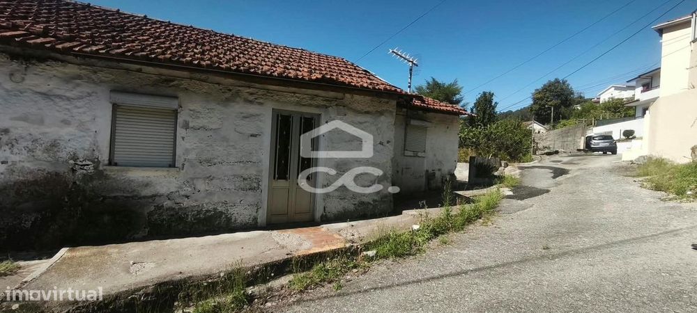 Moradia para Restauro Caldas de Vizela