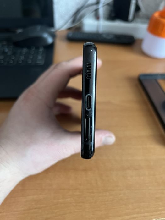 S 21 ultra 16/512 отличное состояние.