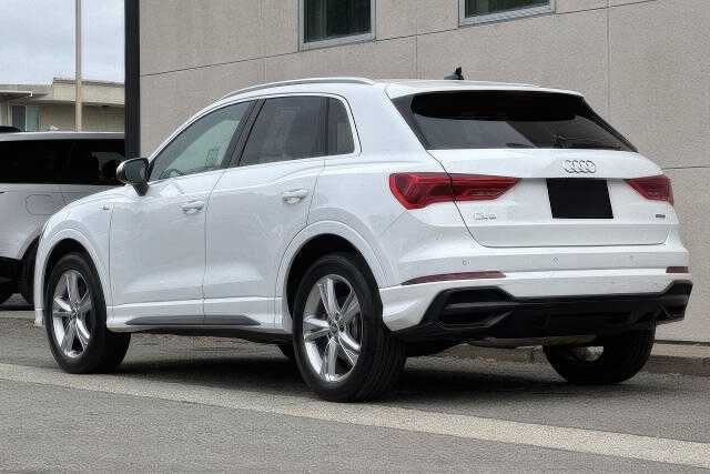 2020 Audi Q3 quattro S line Prem Plus 45 TFSI