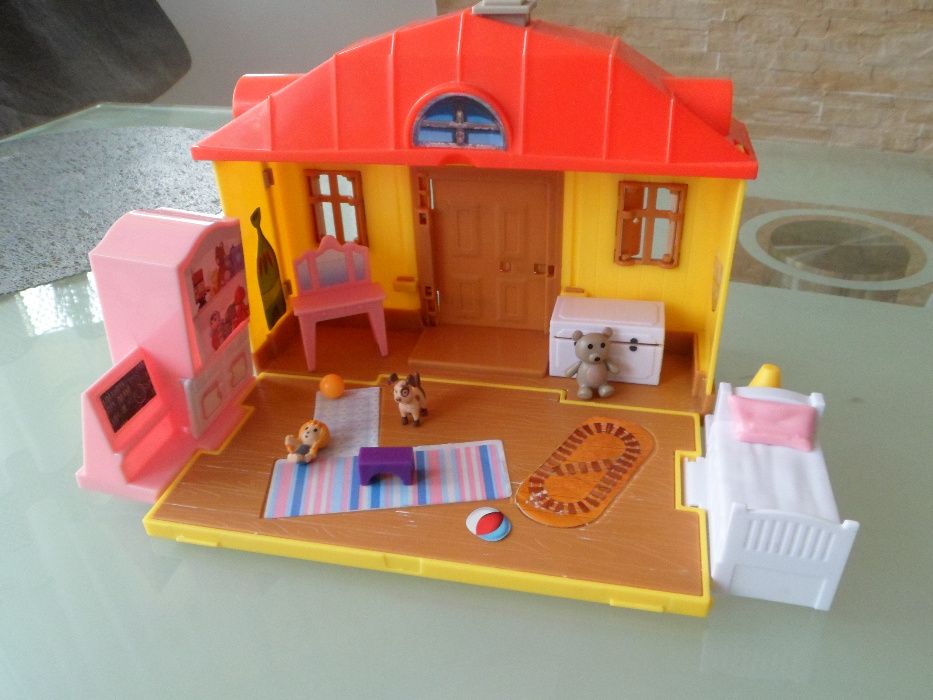 Rozkładany domek z akcesoriami