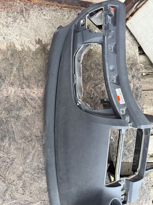 Торпедо консоль  BMW  3 E46