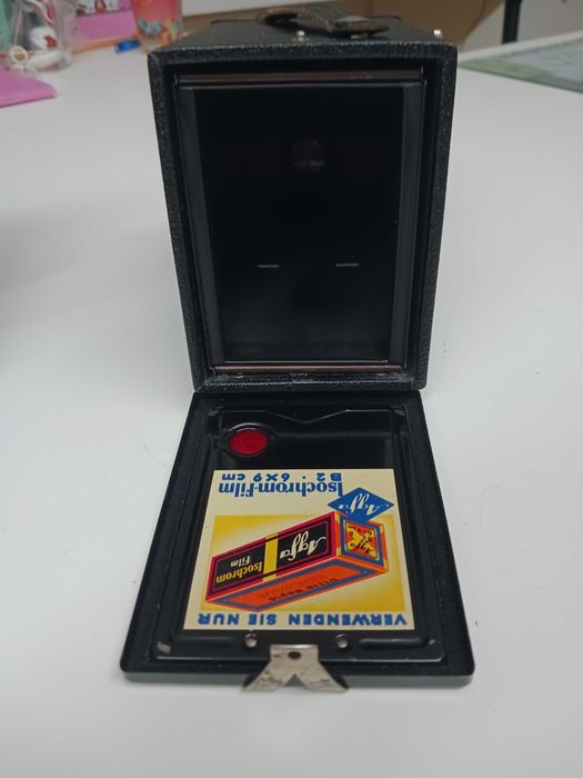 Máquina fotográfica Agfa muito antiga