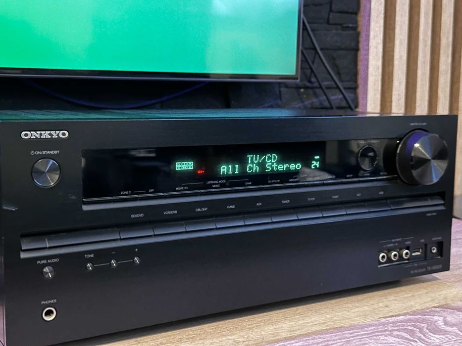 ONKYO TX-NR509  Amplituner HDMI, USB + pilot 5x130Wat