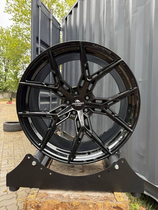 Автомобільні диски R21 5x112 9/10.5J ET25/40 DIA 66.6 Forzza Gravity