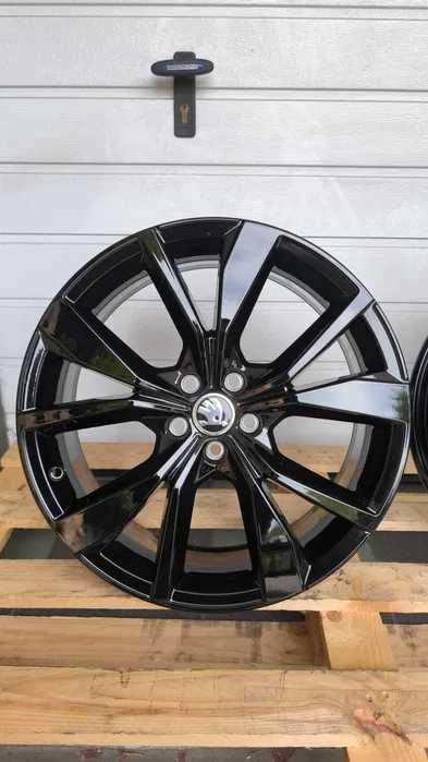 Felgi aluminiowe Skoda Kamiq Scala 18" 5x100 Et 39 NOWE (OL584f)